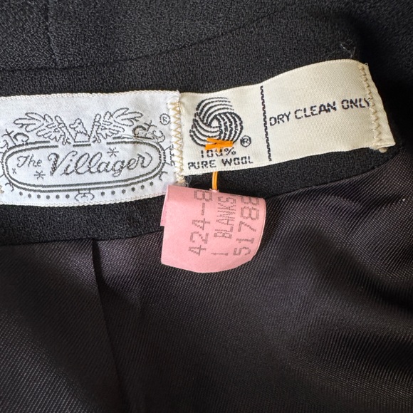 Vintage The Villager 100% Pure Wool Black Blazer Sz 10 - Picture 8 of 13